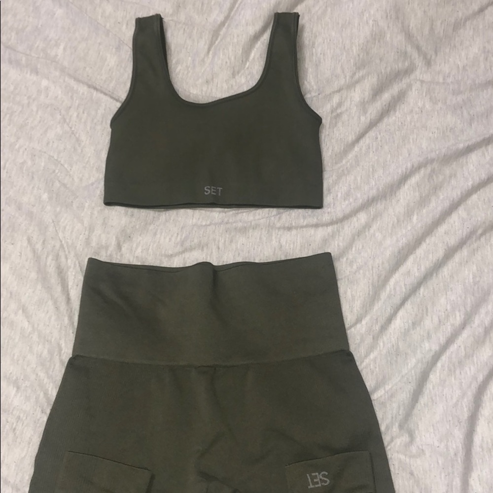 Jade SET active box cut bra